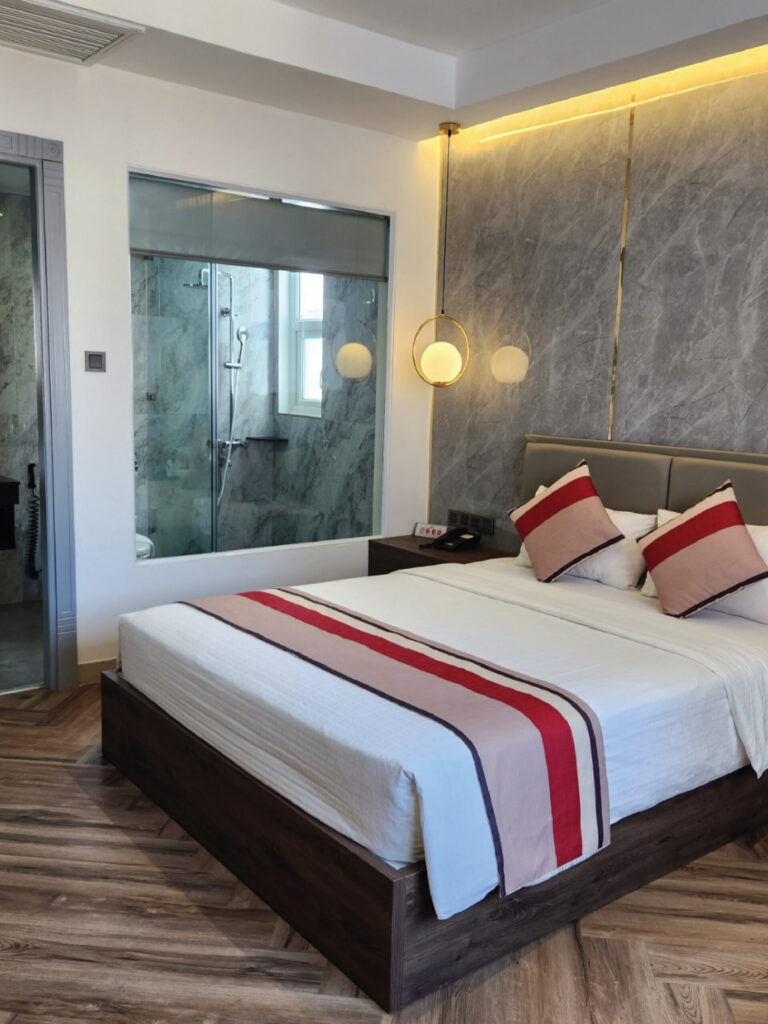 Acnos Hotel – Khách Sạn 3 sao Quận 1