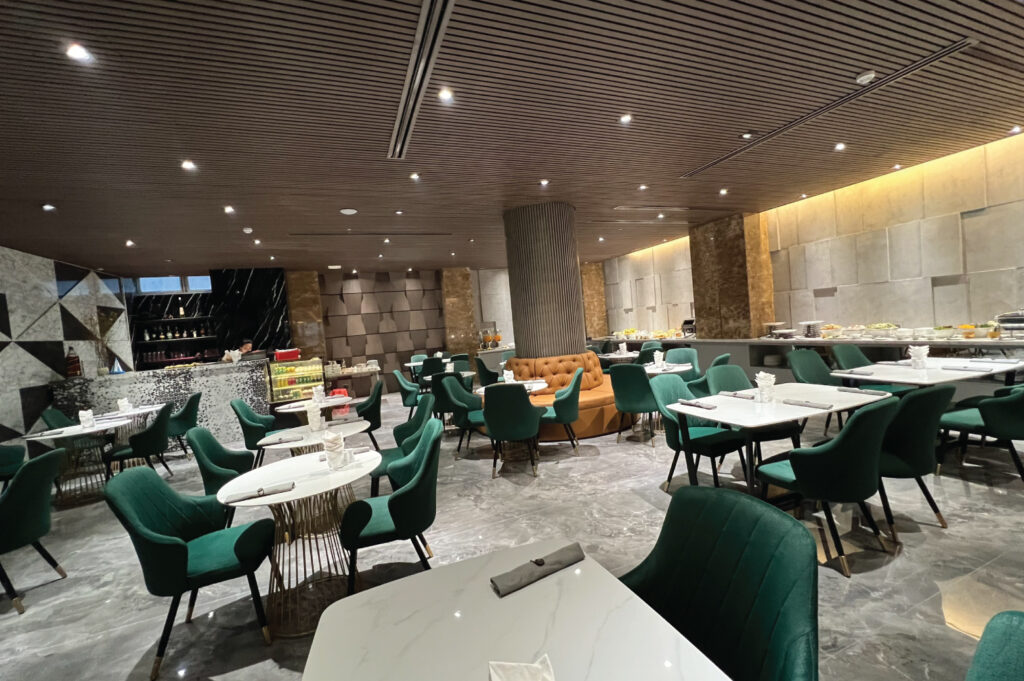 Acnos Hotel – Khách Sạn 3 sao Quận 1