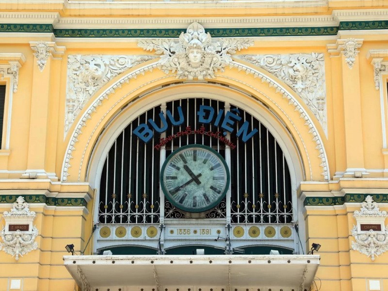 Bưu điện thành phố Hồ Chí Minh
