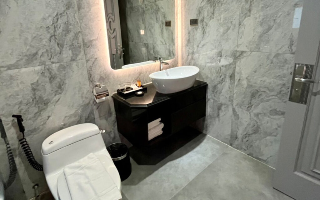 Acnos Hotel – Khách Sạn 3 sao Quận 1